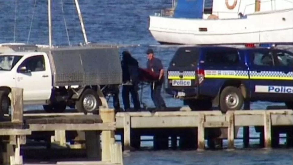 Australia: tiburón mata a un hombre delante de su hija