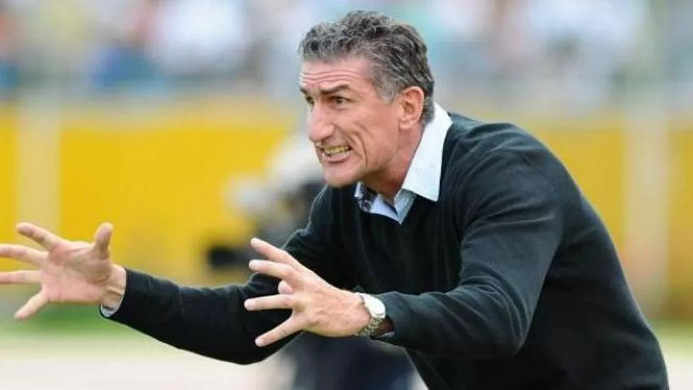 ENFURECIDO. Bauza reprochó el empate con Godoy Cruz. (ARCHIVO)