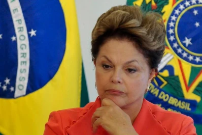 Standard & Poor's deja la nota de Brasil en perspectiva negativa y se desploma el real