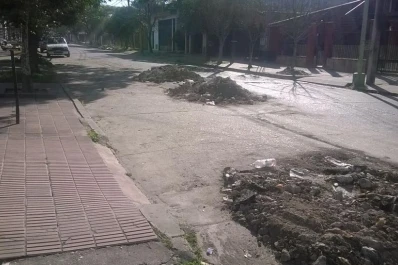 Pagamos los impuestos y nos dejan una montaña de escombros