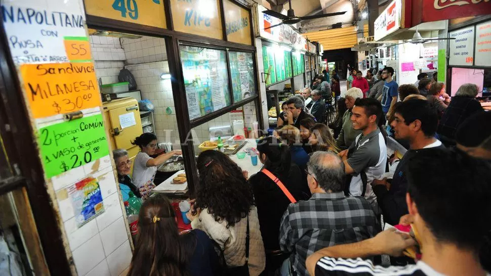 En el Mercado del Norte, las minutas no conocen horario