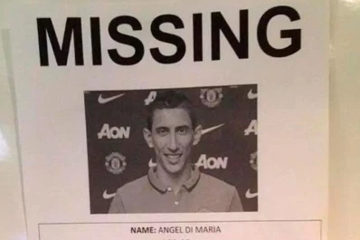 Buscado: los hinchas de Manchester se burlan de Di María