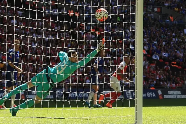 Arsenal venció por primera vez al Chelsea de Mou y se quedó con la Community Shield
