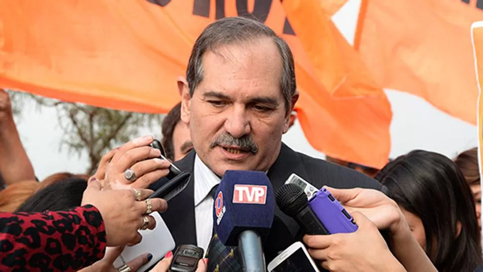 JOSÉ ALPEROVICH. PRENSA CASA DE GOBIERNO