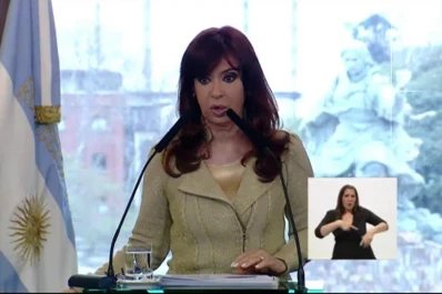 La Presidenta hizo públicos los planes de inversión de Mercedes Benz