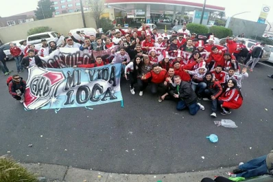 Lo siguen a todas partes