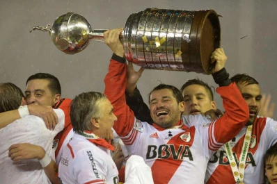 Sos un genio, Napoleón, le jugaste a lo macho a Boca, el relato de Costa Febre de River campeón