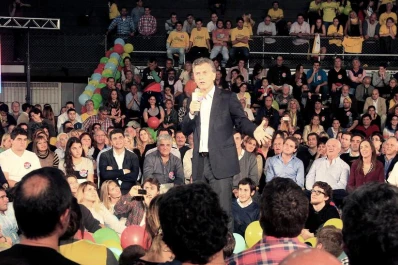 Hay 14 millones de argentinos en la pobreza, dijo Macri