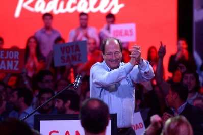 No nos votarán los mafiosos ni los narcos, disparó Sanz