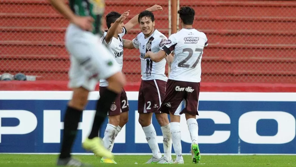 SIN SOBRESALTOS. Lanús, que venía de eliminar al Decano, continúa a paso firme. TÉLAM