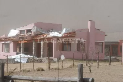 Persisten en Tafí del Valle ráfagas moderadas de viento Zonda