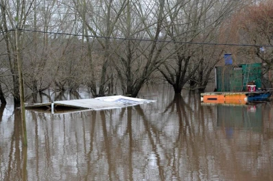 El río Luján superó los cuatro metros y continúa el alerta