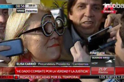 Elisa Carrió fue la primera presidenciable en votar