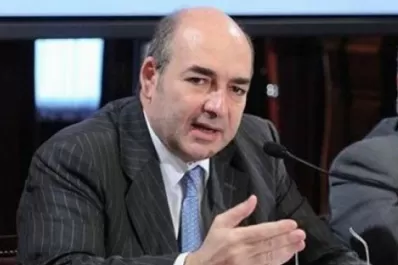 Habilitaron un número de Whatsapp para que la gente haga llegar denuncias electorales