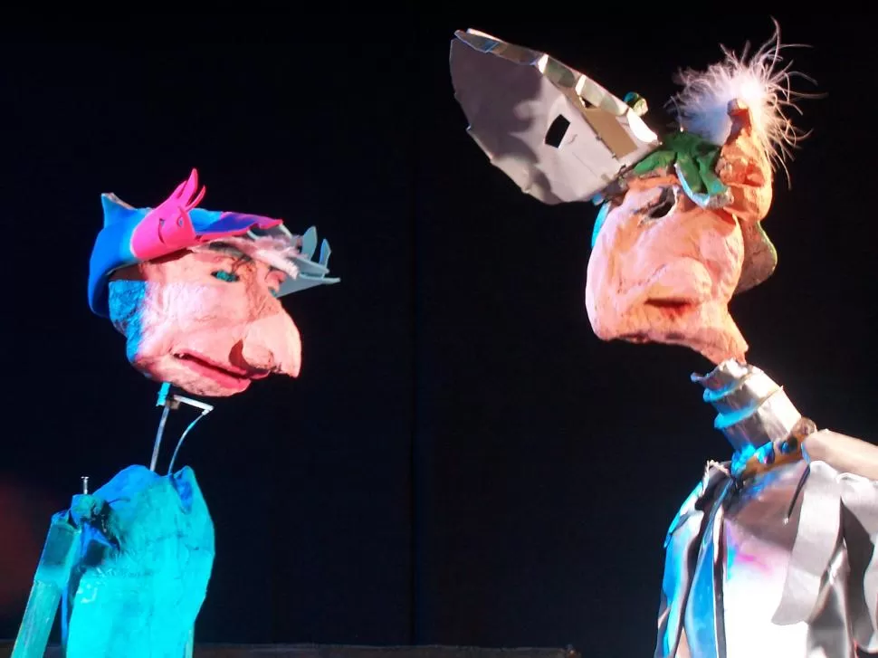 UNA TÉCNICA ESPECIAL. El grupo salteño La Faranda trabaja con muñecos accionados mecánicamente. GENTILEZA grupo La Faranda