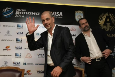 Tucumán BB y Estudiantes se enfrentarán por el título