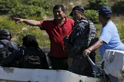 Asesinan al líder comunitario que comandó la búsqueda de los 43 estudiantes mexicanos