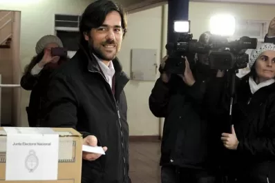 En la izquierda, Del Caño se impuso a Altamira