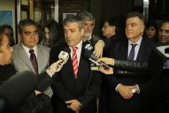 Fuertes críticas de Cano a expresiones de Alperovich