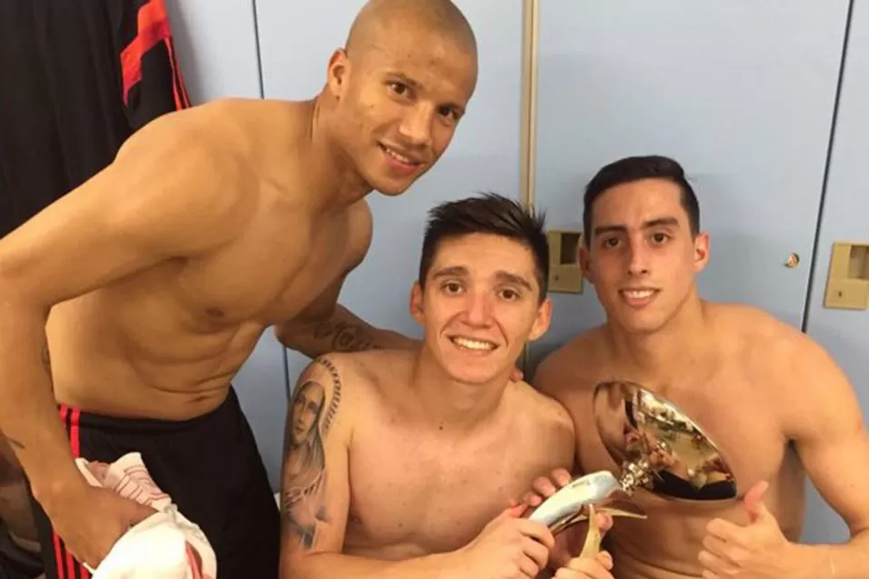 SE MIRA Y NO... El Colo sumó su sexto título con la camiseta Millonaria. FOTO GENTILEZA DE MATIAS KRANEVITTER