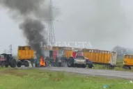 Con tres cortes de ruta, persiste el reclamo de los productores cañeros