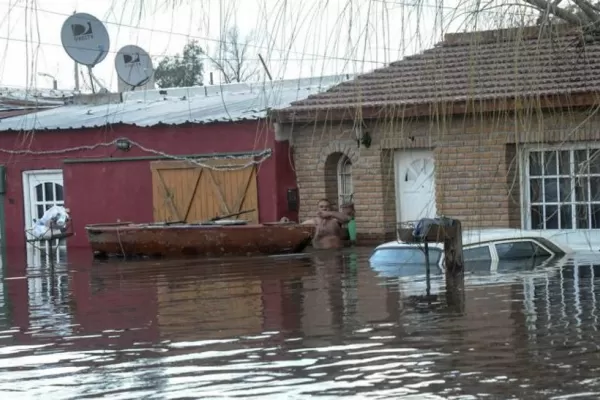 Llegan a 10.000 los afectados por las inundaciones en territorio bonaerense