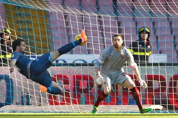 Chelsea intentará fichar al Pipita Higuaín