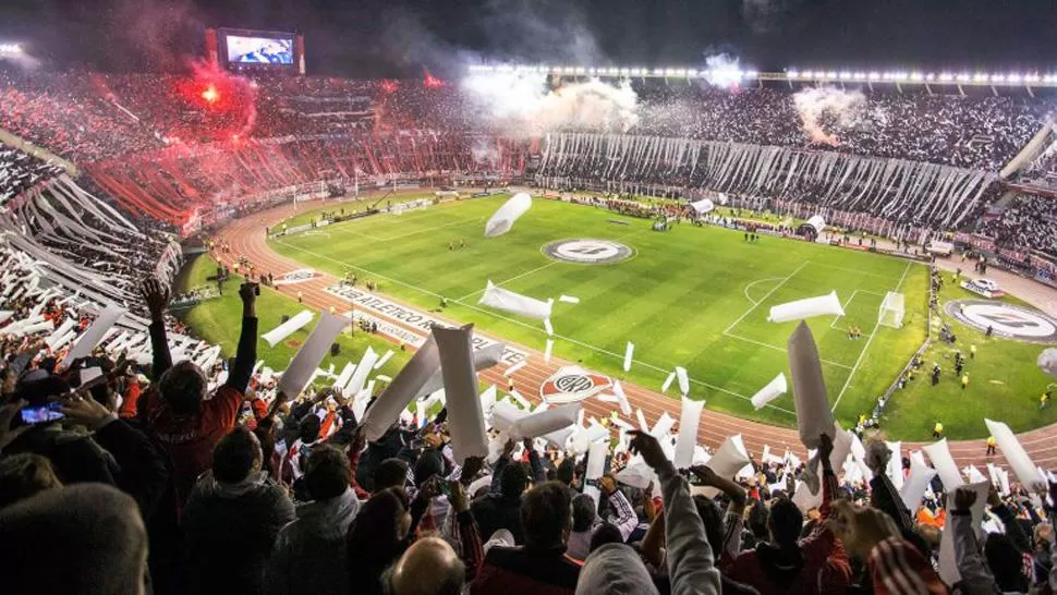 REPLETO. Así estuvo el Monumental en la final de la Copa. (INFOBAE.COM)