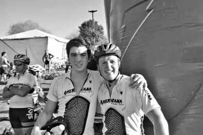 De la moto a la bici, sin escalas