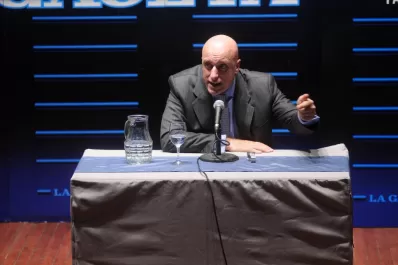 Carlos Pagni: “Scioli debe seducir a votantes que no simpatizan con Cristina”