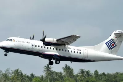 Indonesia: confirman que se estrelló un avión con 54 personas a bordo