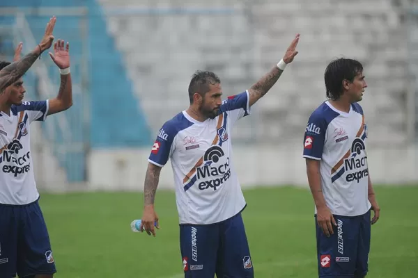 Antoniana ganó y está segundo en el Tetradecagonal