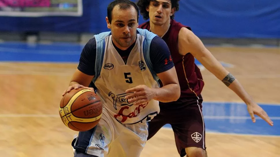 MEJORAR EN EL CAMPO TRASERO. José Muruaga, el capitán tucumano.
FOTO DE LA GACETA/DIEGO ARÁOZ