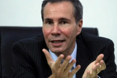 Nisman era espiado por una custodia paralela, según el abogado de su ex esposa