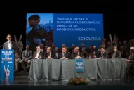 Fuerte apoyo del kirchnerismo y del PJ a Manzur