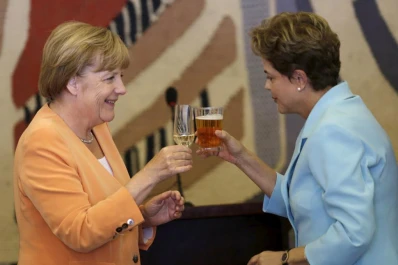 Merkel empuja el acuerdo de libre comercio con Brasil