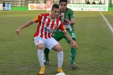 San Martín pagó caro sus errores, perdió y quedó último