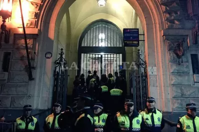 #TucumánElige: Manzur gana por 13 puntos a Cano, con el 60% escrutado