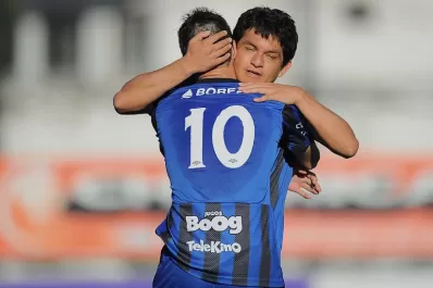 Atlético hizo todo bien, ganó y se acerca al líder