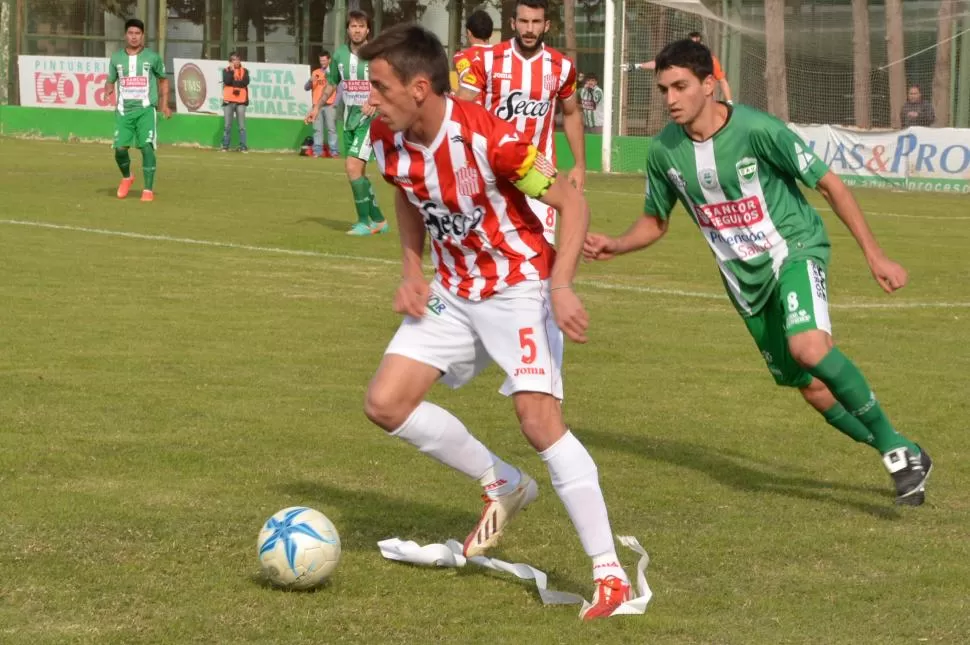 ESTA VEZ NO GRAVITÓ. El capitán Lucas Bossio no pudo guiar al “santo” a conseguir su primera victoria en el Tetradecagonal. foto de daniel ponce (especial para la gaceta)