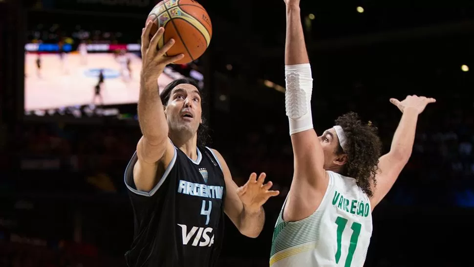 EMBLEMA. Luis Scola fue el mejor ante los canadienses.
FOTO DE ARCHIVO