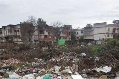 Los vecinos del barrio Congreso conviven con un tremendo basural