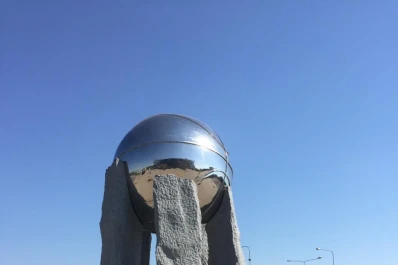 Muratore, con el ex jugador más alto del mundo