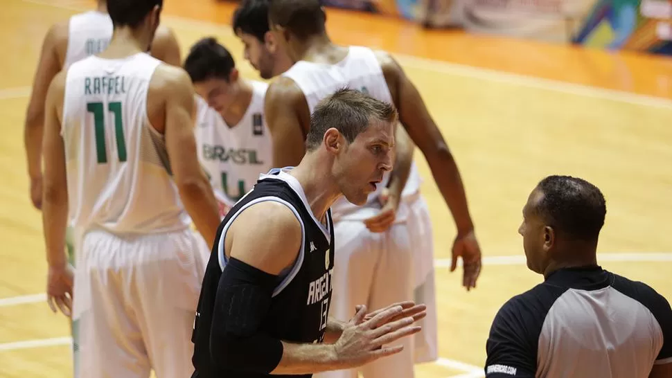 RUMBO A MÉXICO. Andrés Nocioni, uno de los jugadores fundamantales de Argentina.
FOTO TOMADA DE fibaamericas.com