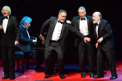 Les Luthiers brillaron en el primer show sin Rabinovich