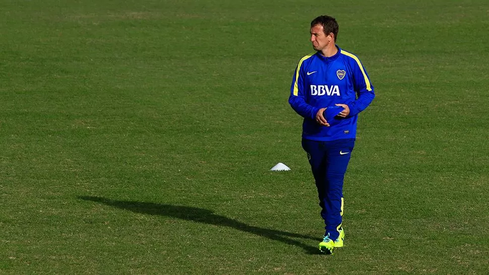 PRIMERO EL JUGADOR. Arruabarrena sostuvo que debe cuidarse a los futbolistas para mejorar la calidad de los torneos.
FOTO DE ARCHIVO
