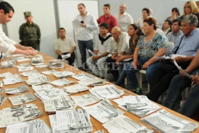 Según radicales, existen vínculos entre oficialistas y el Correo Argentino