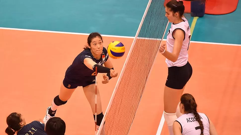 QUINTA DERROTA.- Argentina tuvo buenos pasajes de juego, pero cayó ante el poderío de las chinas.
FOTO TOMADA DE www.fivb.org/