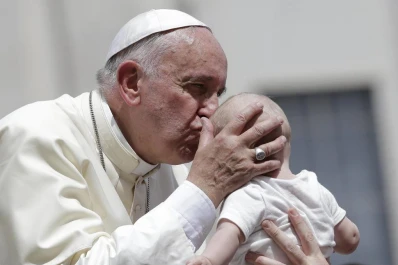 En lugar de excomulgar, perdonar el aborto