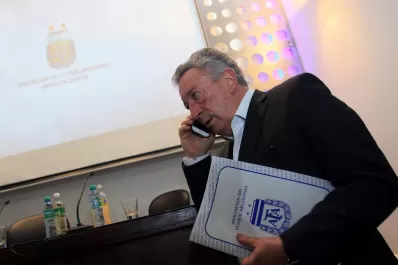 La paz convive en la AFA